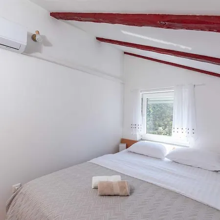 Holiday home Ponar By Aneo Travel Tribotinj