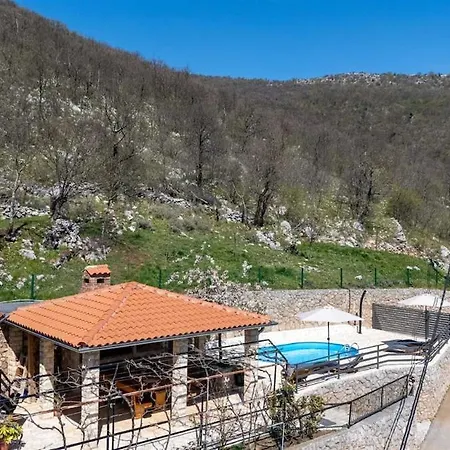 Ponar By Aneo Travel Holiday home *